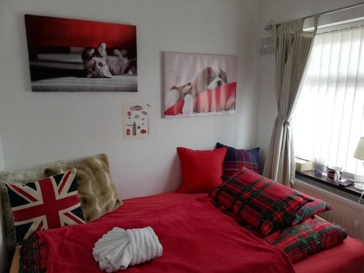 Nice Rooms In Queen House Clay Cross Exterior foto